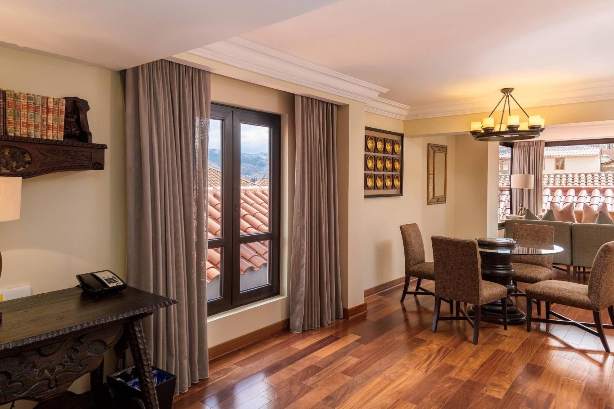Jw Marriott El Convento Cusco Hotell Exteriör bild